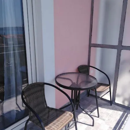 Apartmana&j1111 Kastela