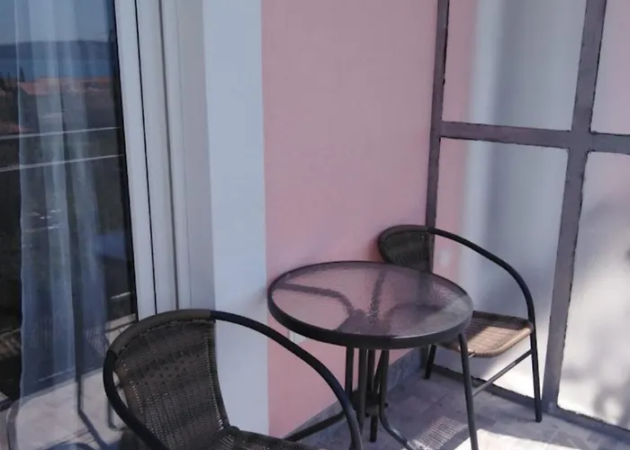 Apartmana&j1111 Kaštela